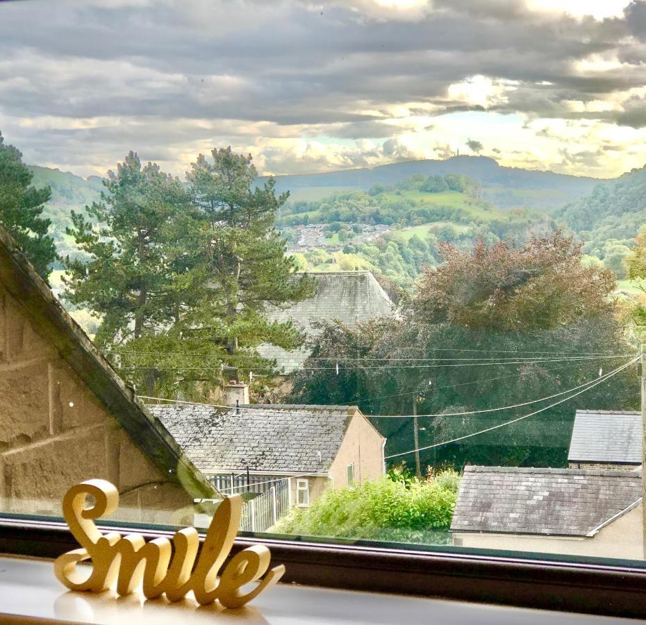 Hilltop House Is A Welcoming 2 Bedroom Property Matlock  Exterior photo